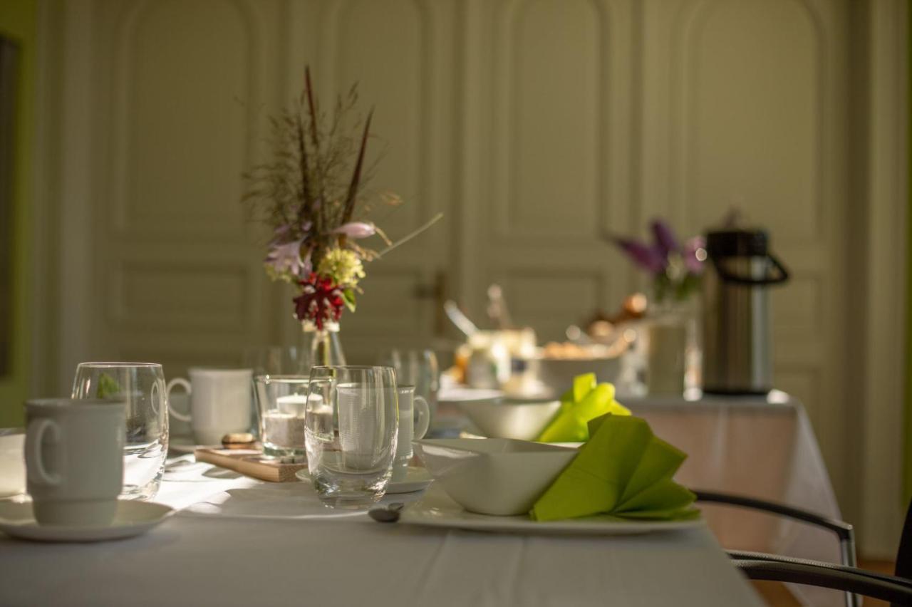 Familienhotel Schloss Leizen Bioverpflegung ภายนอก รูปภาพ