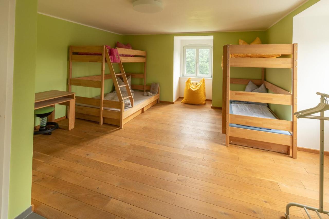 Familienhotel Schloss Leizen Bioverpflegung ภายนอก รูปภาพ